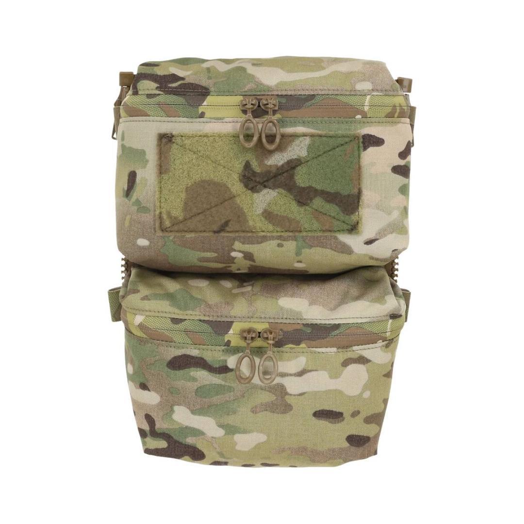 実物 FERRO CONCEPTS Double Pouch バックパネル