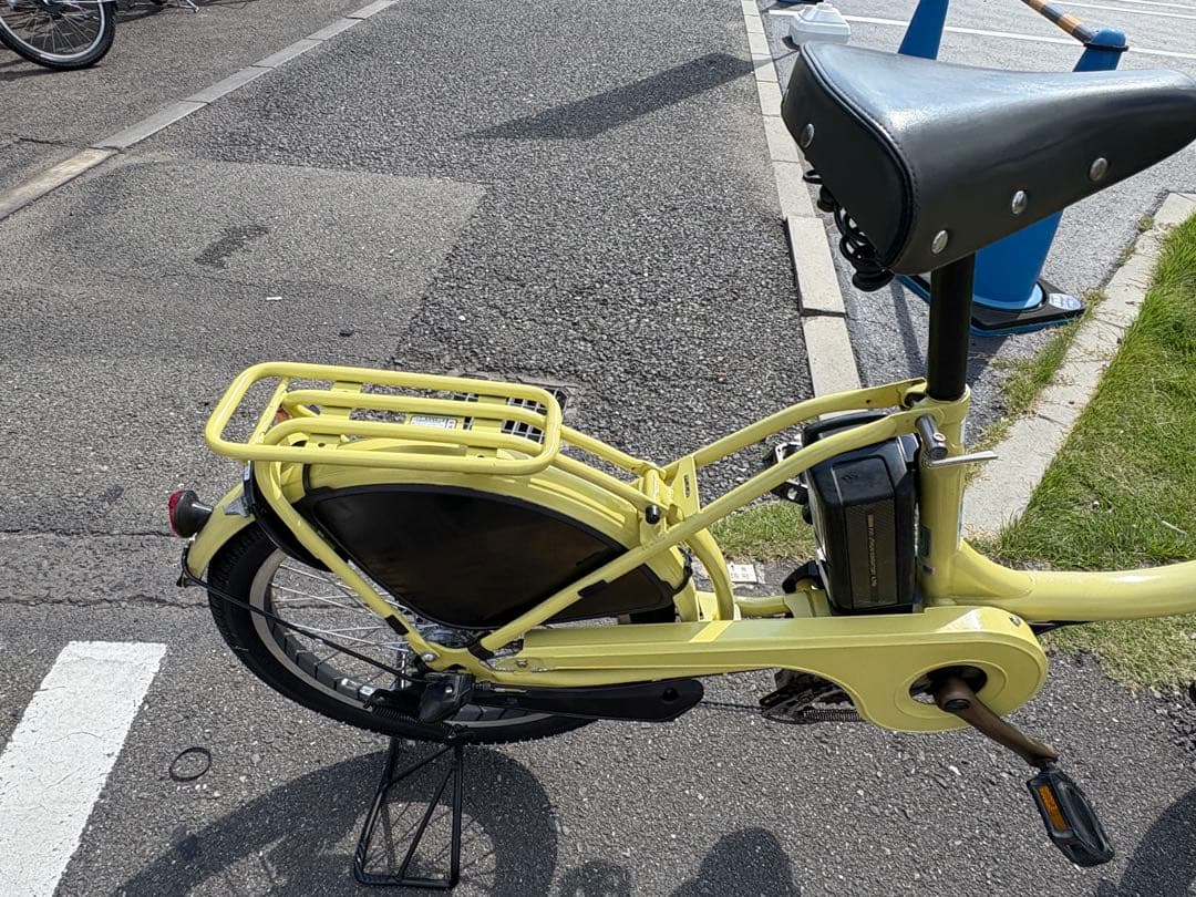 中古20インチブリヂストン電動アシスト自転車　8.7Ah 大阪