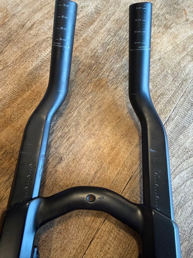 トレック　speedconcept　TTエアロバー